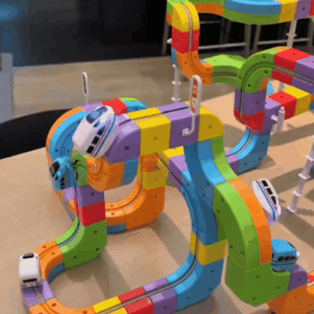 MagnoRail Magnetic Track Builder Kit